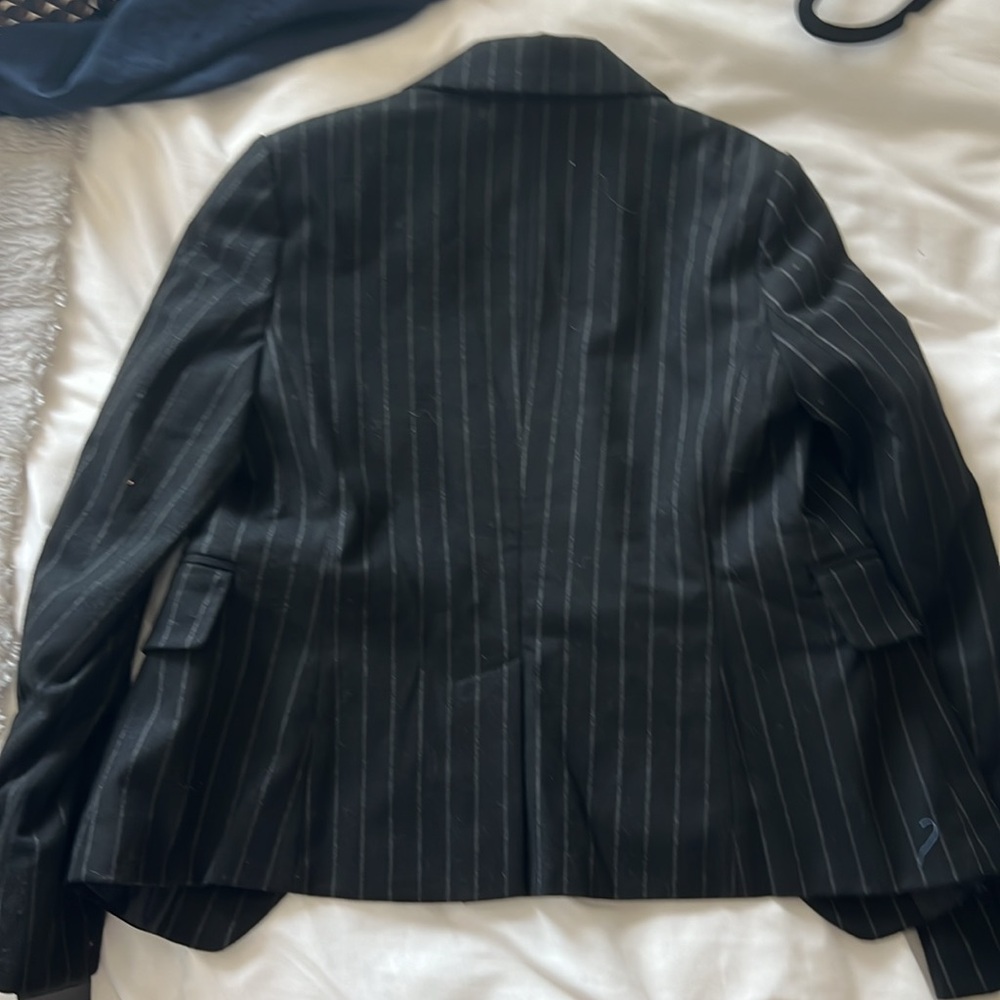 NWT Banana Republic chic, classic pinstripe jacket - Picture 4 of 6